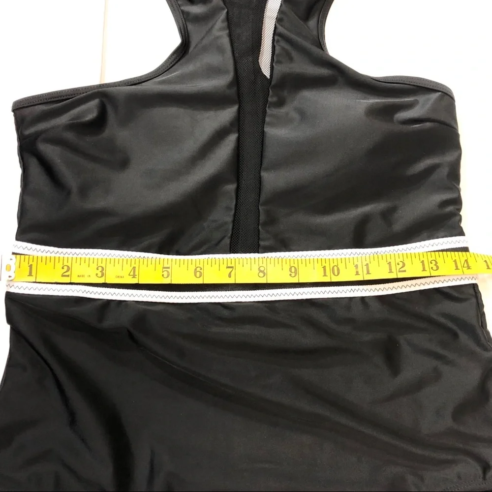 SHEIN black one